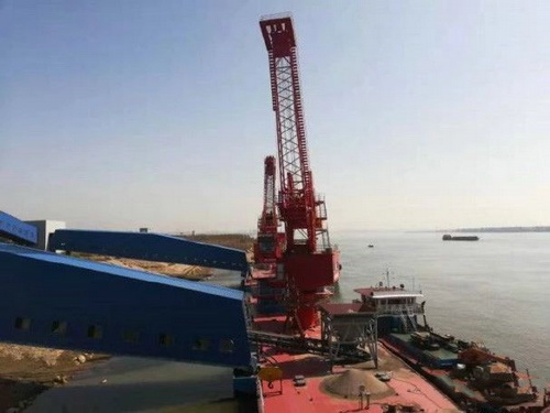 湖北一永久性砂石集并中心建成，總投資約2.5億元，年設(shè)計(jì)吞吐量360萬(wàn)噸